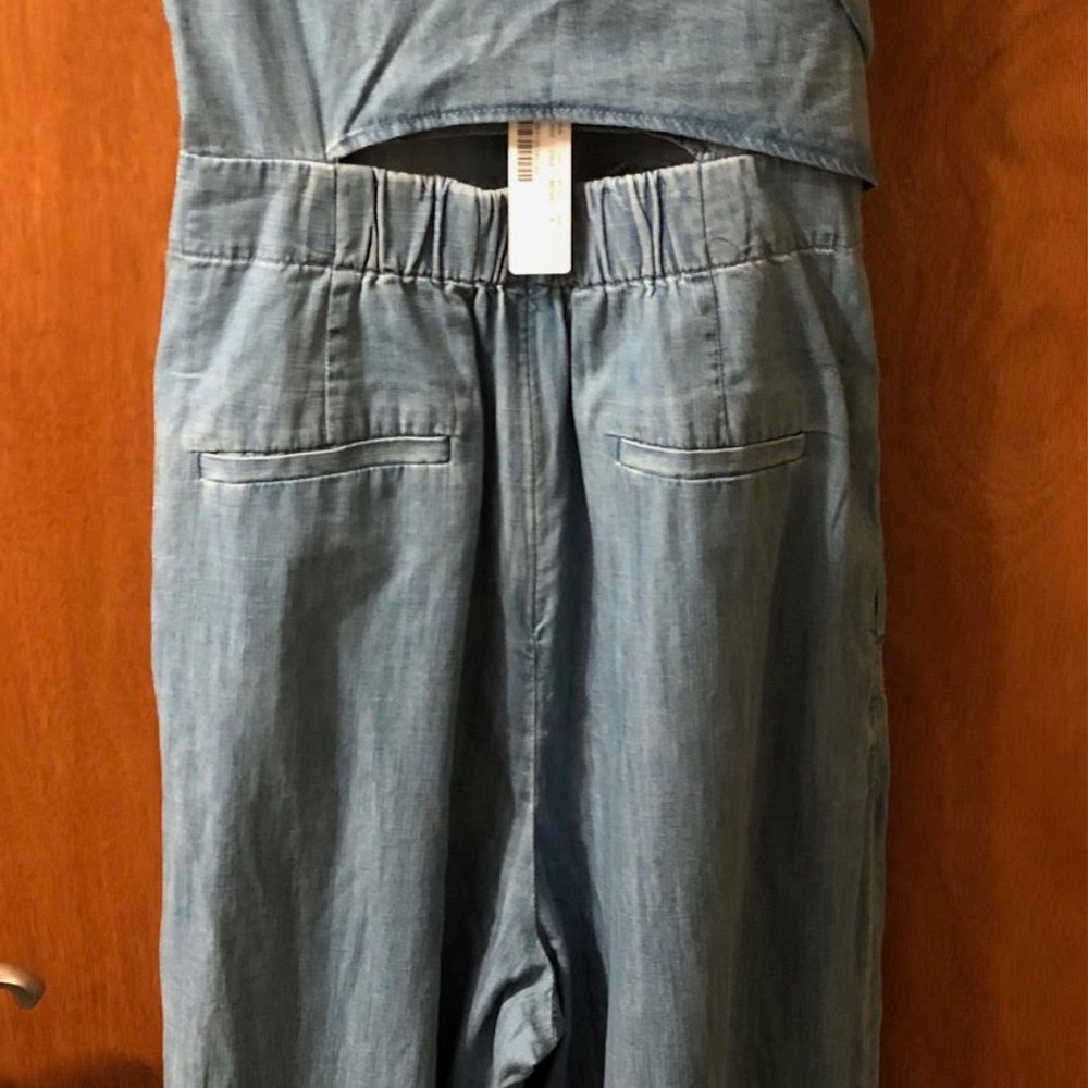 This is THE J Crew Belted Chambray jumpsuit! Size 8, New with Tag - Picture 4 of 8